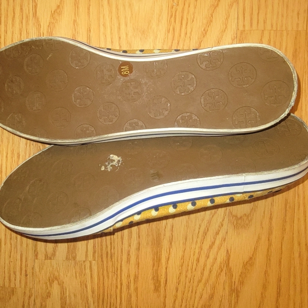 Shoes - Picture 3 of 3